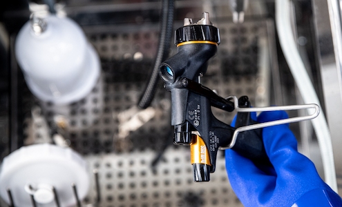 Spray gun cleaner